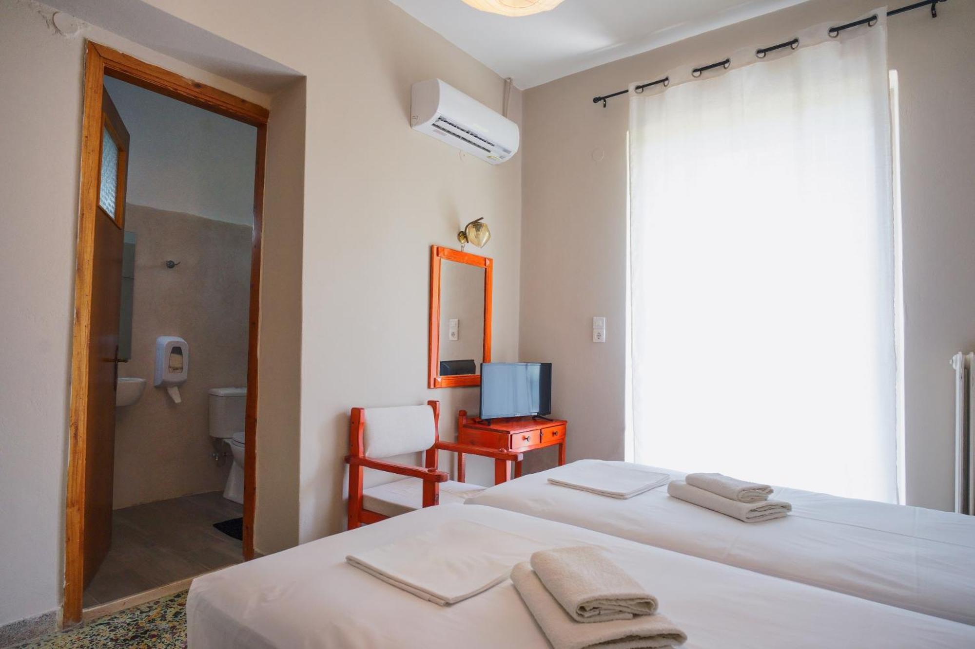 Hotel Korfos - Ξενοδοχείο Κόρφος Renovated المظهر الخارجي الصورة