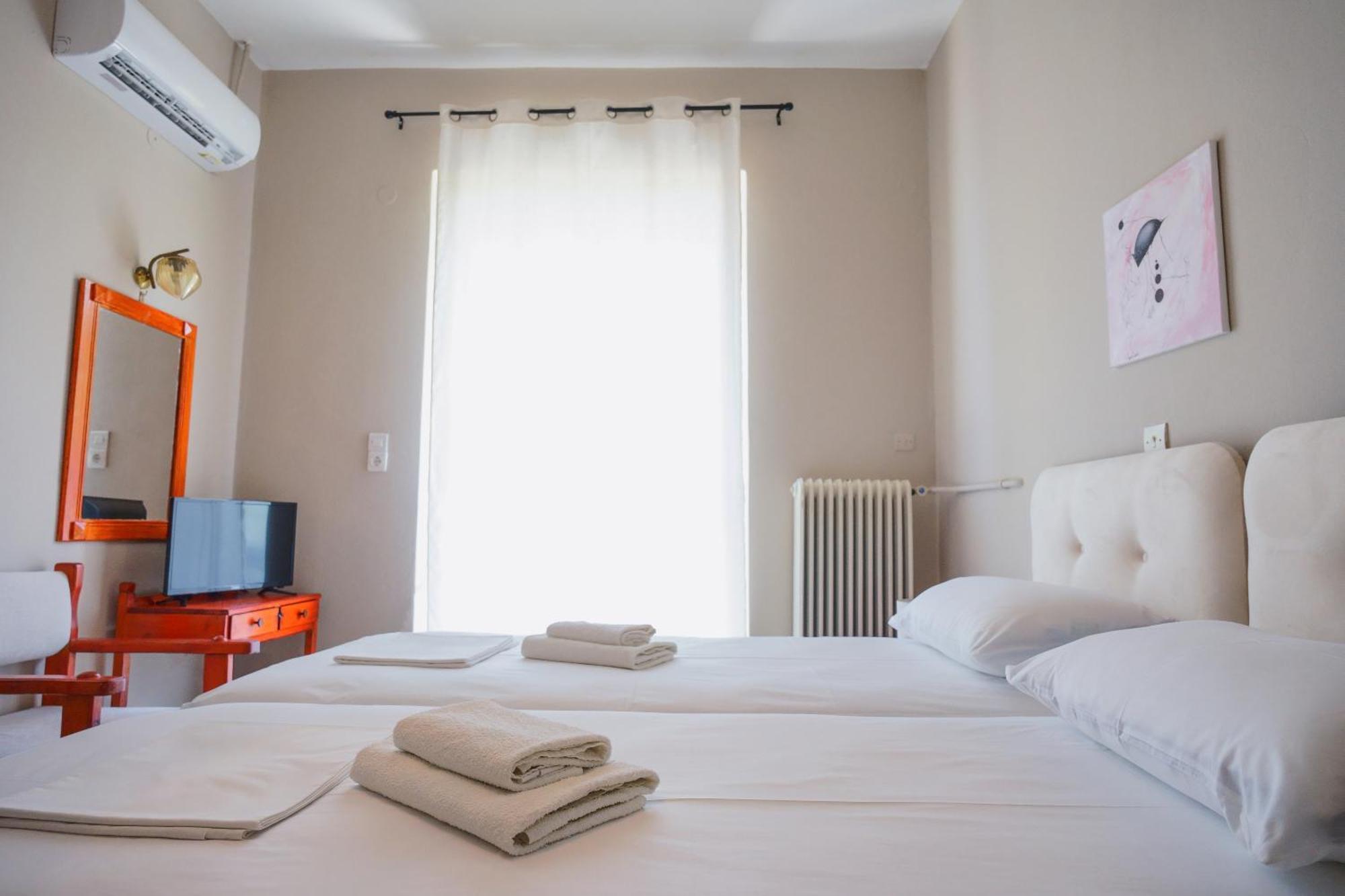 Hotel Korfos - Ξενοδοχείο Κόρφος Renovated المظهر الخارجي الصورة