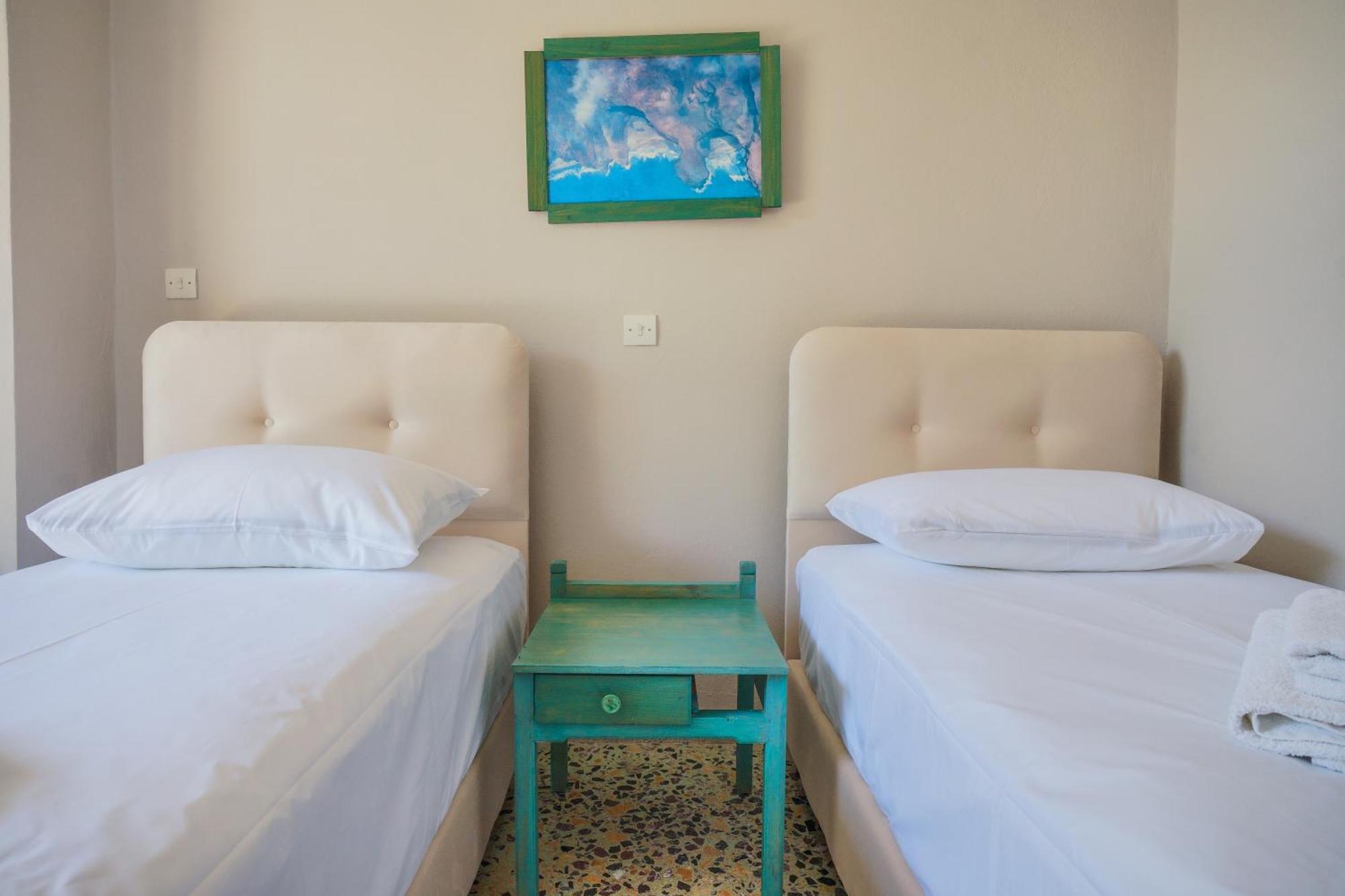 Hotel Korfos - Ξενοδοχείο Κόρφος Renovated المظهر الخارجي الصورة