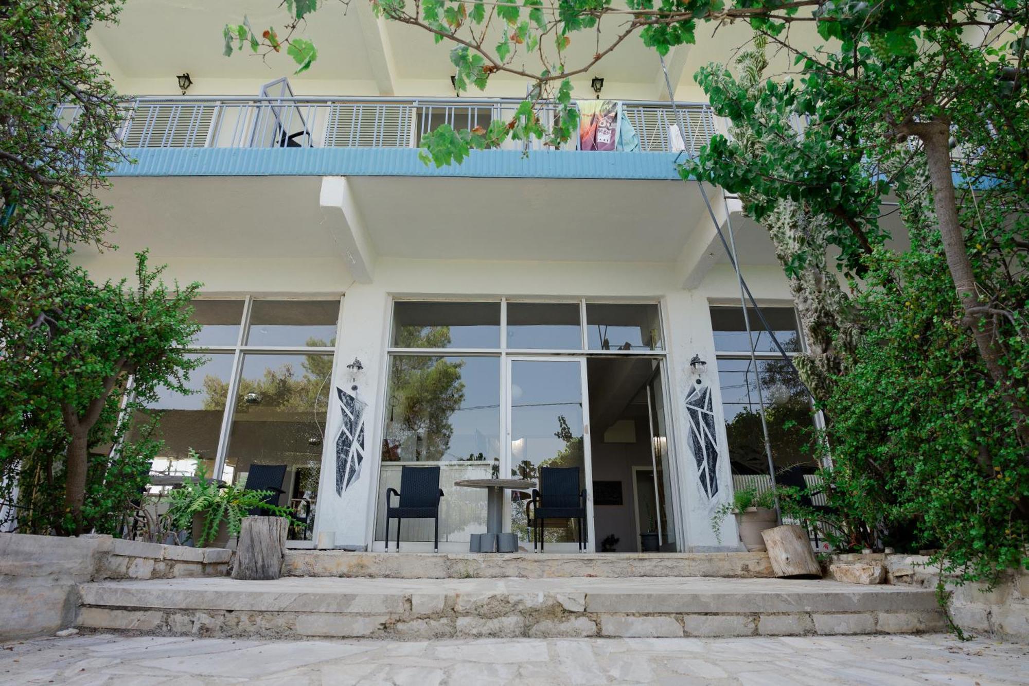 Hotel Korfos - Ξενοδοχείο Κόρφος Renovated المظهر الخارجي الصورة
